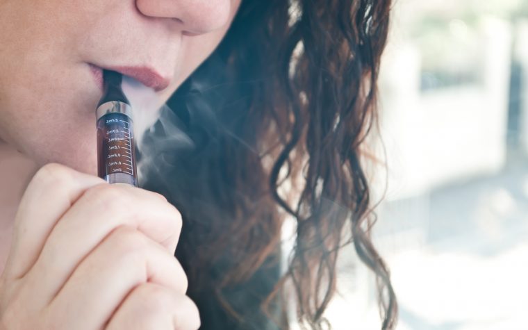 Human Heart Cells React to Tobacco Smoke and E-cigarette Vapor Differently, Study Shows